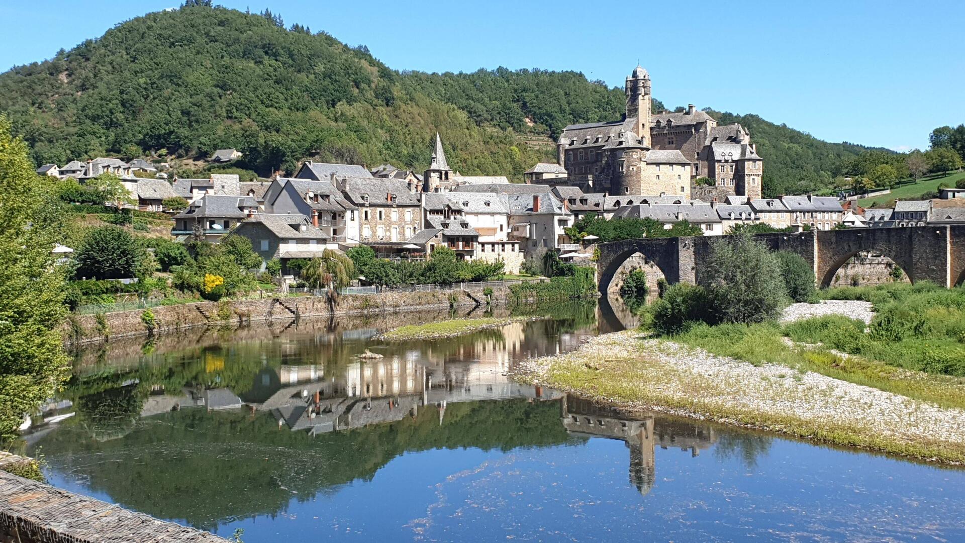 Schloss, Brücke Fluß