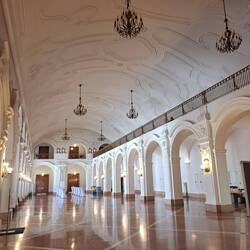 Im Neuen Rathaus