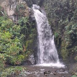 Cascada Carbonera - etwa 20 m hoch