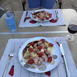 Nachtessen: Wurst-Käse-Salat