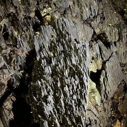 Pinnacle rock formation