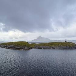 The generally accepted latitude of the Arctic Circle is marked with a globe.
