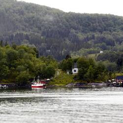 Scenery as m/s Havila Castor approaches Ørnes.