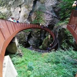 367 Stufen führen hinab in den unteren Teil der Klamm