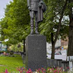 Honoring King Haakon VII; considered an exemplary monarch by Norwegians, he was king b/w 1905-1957.