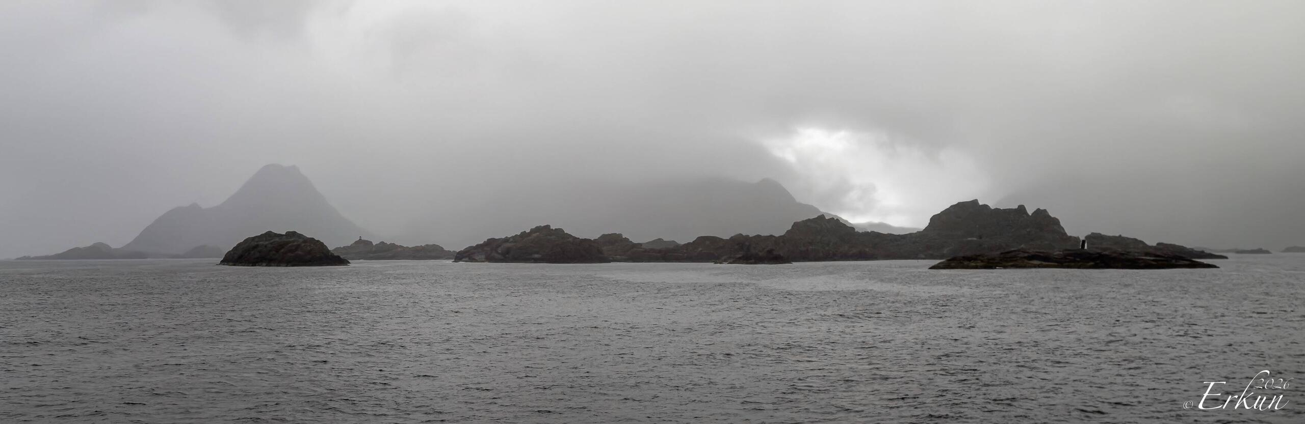 Welcome to the Lofoten Islands of Norway ... en route to Stamsund.