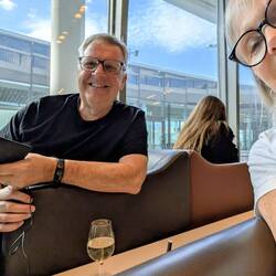 Ok, here is the surprise ... access to LH lounge in Frankfurt