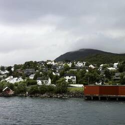Scenery as the ship maneuvers to leave Finnsnes.