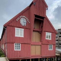 We spent quite a bit of time here in 2011 ... the museum is in the old customs house from 1830.