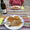 Schweinebraten mit Tomaten,arrivierten Kohl und Serviettenknödel