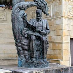 Baku Old Town - Hasan Bey Zardabi journalist. One of the many statues celebrating Azerbaijan culture