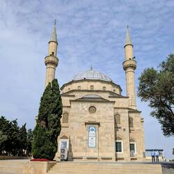 Baku Highland Park - Mosque of the Martyrs
