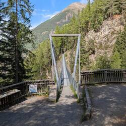Da ist sie... die 83 Meter lange Hängebrücke