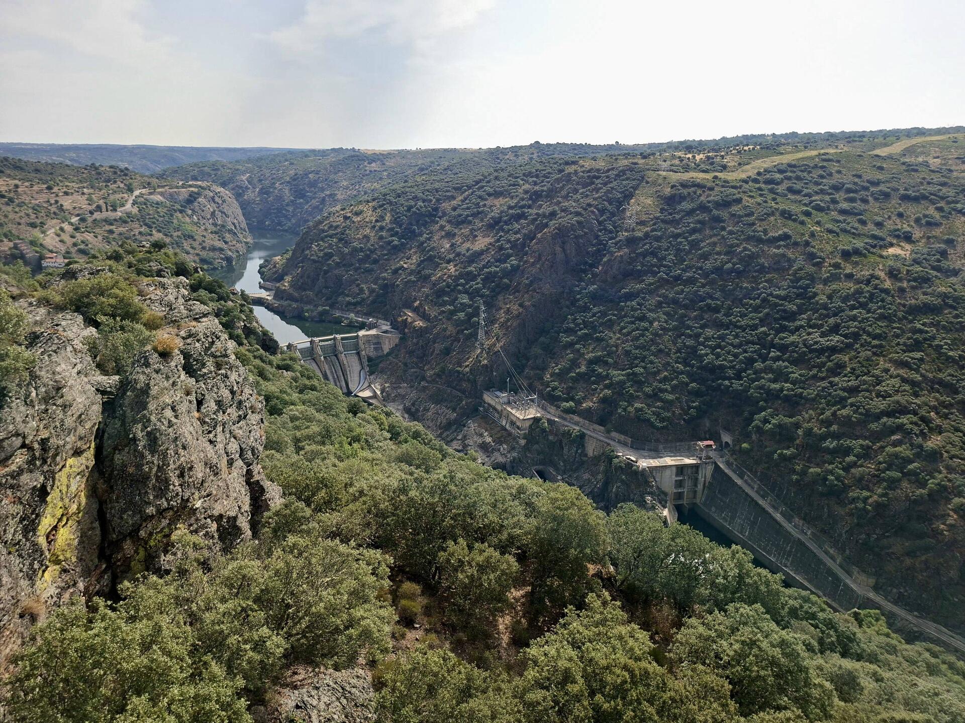 Ça commence ici, tout à la pointe nord est du Portugal. De l'autre côté du Douro c'est l'Espagne.