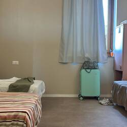 hostelzimmer in einem frauenschutzhaus - dafür würde ich auch mehr als 40€ die nacht zahlen