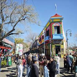 La Boca - das bunte "und nur ein klitzekleines Bisschen touristische" Hafenviertel