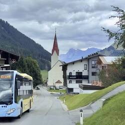 Zum Glück kam uns der Bus erst hier entgegen.