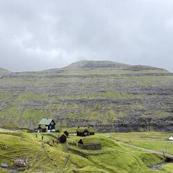The setting for the Saksun farm.