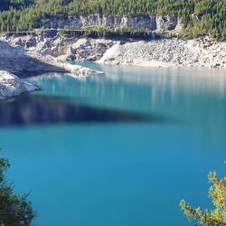 Wasser zwar blau, aber nicht mehr viel