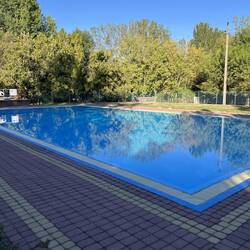 Die Grösse des Swimmingpoolswar eine grosse Überraschung
