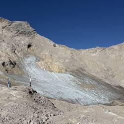 Gletscher von 300 Hektar auf 18 Hektar (2018) geschrumpft