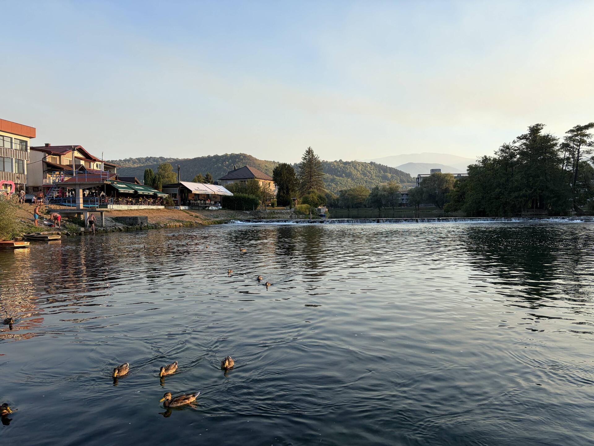 Der Fluss Una ist die Lebensader in Bihac