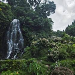 Und noch ein weiterer Wasserfall. Hier ist Canyoning wohl das must do.