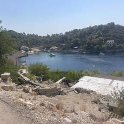 A cove at the end of the gravel