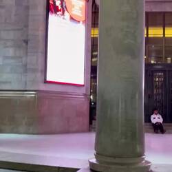 Two videos:Bellas Artes plaza at night