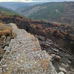 Le château a été pris par le feu le mois dernier 😱
