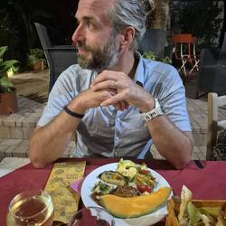 Am Abend werden wir bekocht auf unserem Agriturismo-Campingplatz