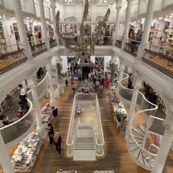 Cărturești Carusel Bookstore