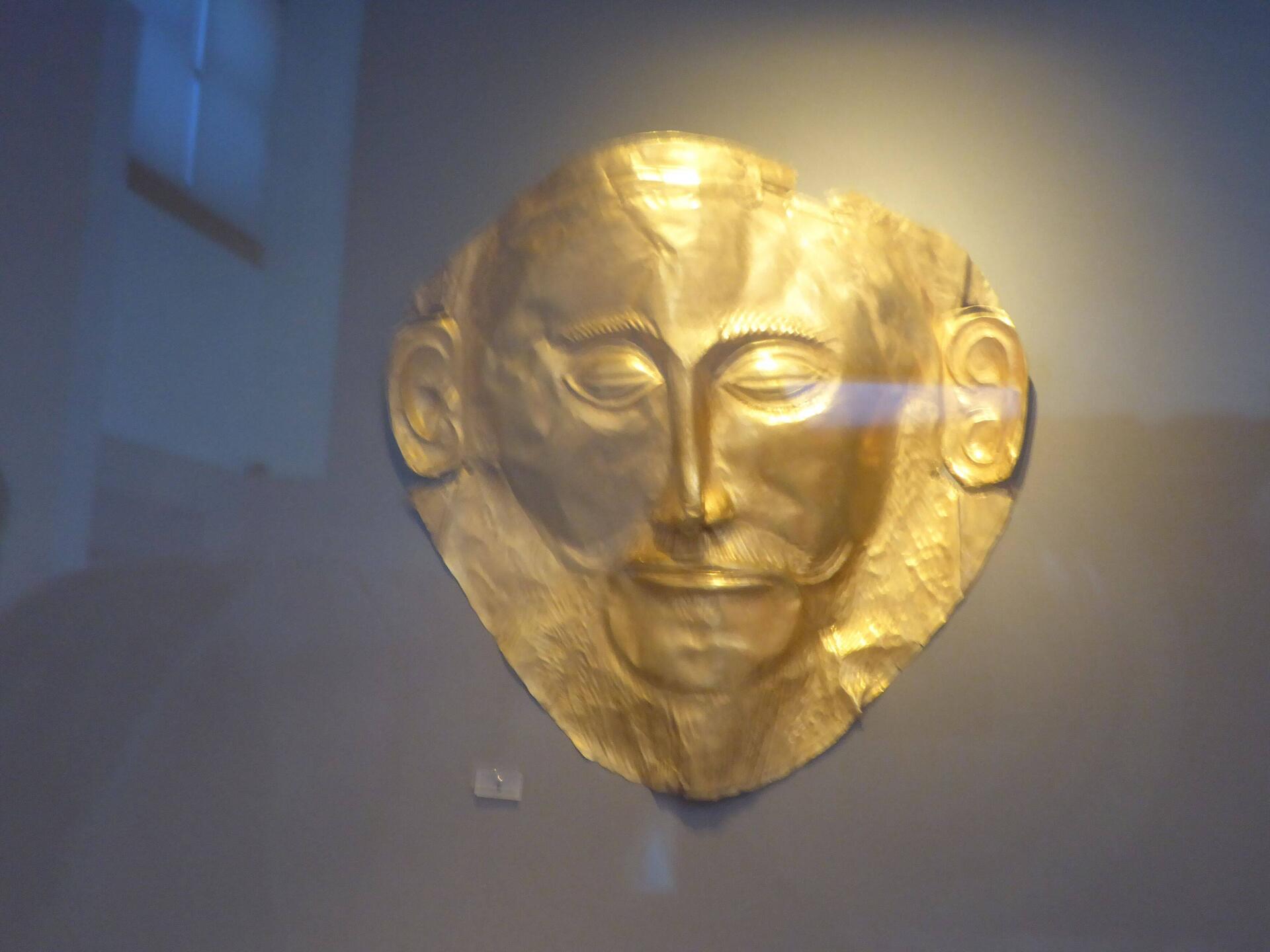 "Mask of agamemnon". Mycenian 16th c bc - before Agamemnon