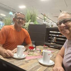 Morgens um 8 Uhr bei Edeka in Wennebostel☕️