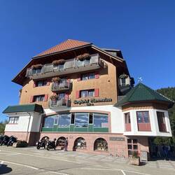 Endlich mal kein lost place, das Mummelsee-Hotel