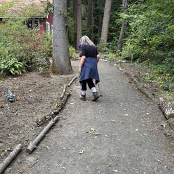 Linn on Troll trail