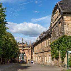Schlossportal mit Durchgang zum Marktplatz und der Altstadt