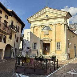 Kirche San Rocco - Bauzeit 15./16. Jh. - nach dem Erdbeben wieder aufgebaut: wie sie und wo sie war!