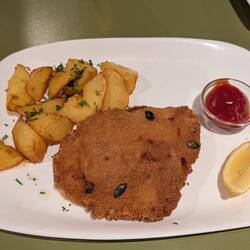 Cordon Bleu mit Bratkartoffeln