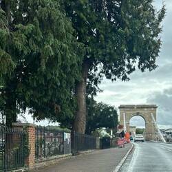 Heading out of Marlow towards Richmond.