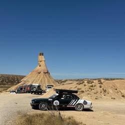 Der Fahrzeuge gibt's gar viele und viele spannende auf der Rallye. Hier ein Jaguar.
