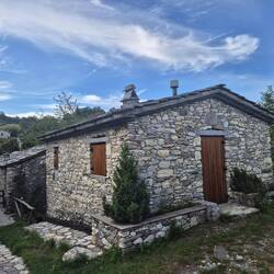Das kleine Bergdorf Oasi di Campocatino