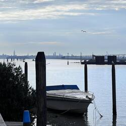 Warten auf das Vaporetto