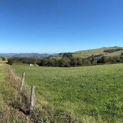 Love that the countryside is still green