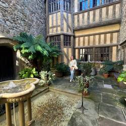 Courtyard at Leeds Castle.