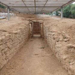 Tholos tomb at Dendra (missing its roof)