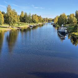 Noch ein Spaziergang am Fluss.