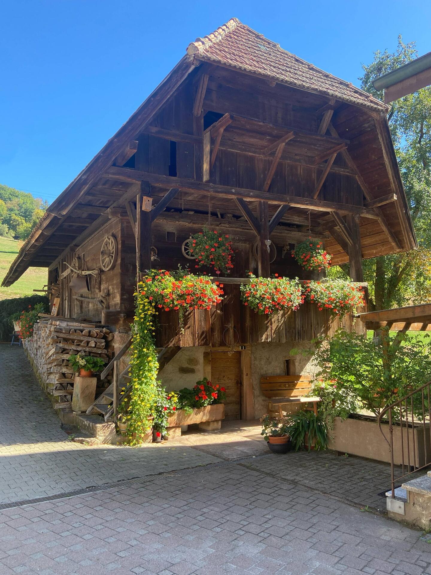 Wow! Leibgeding-Haus (für die Mägde und Knechte des Hofes) in Einbach