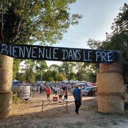 Arriving at Les Courances gourmande marche