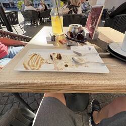 Tiramisu in Klagenfurt! Aber es war gut
